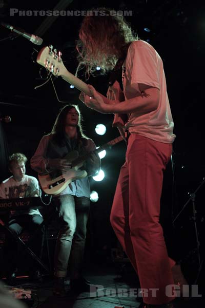 GIRLS - 2010-03-05 - PARIS - La Maroquinerie - 